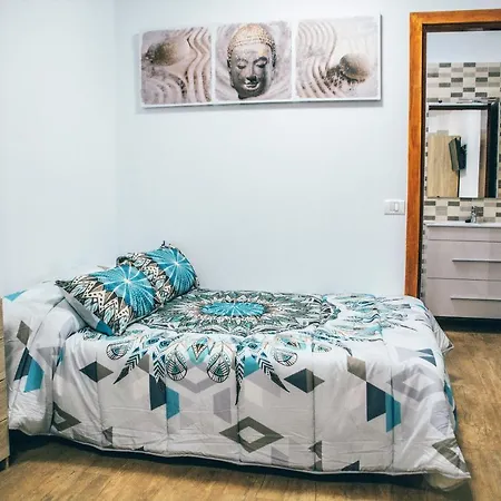 San Isidro 1 Study-bedroom *